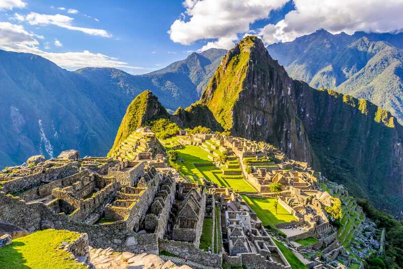 10 Tempat Wisata Terbaik Peru